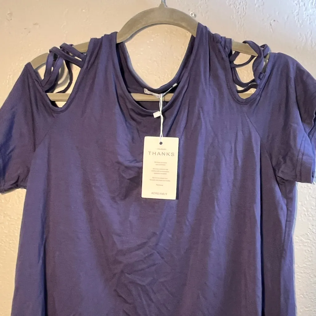 Purple Short Sleeve Tee with Cut Out Details Large T Shirt Brand New NWT - Image 3