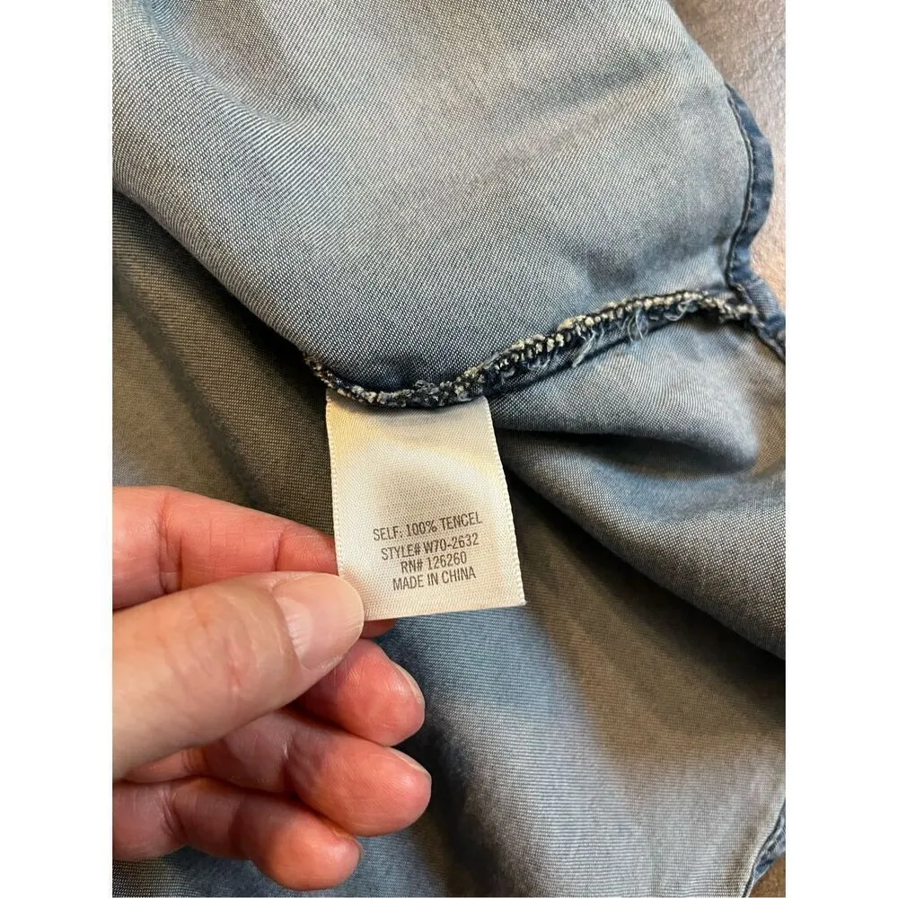 Blue Rain  Chambray Cold Shoulder Denim Top Medium - Image 7