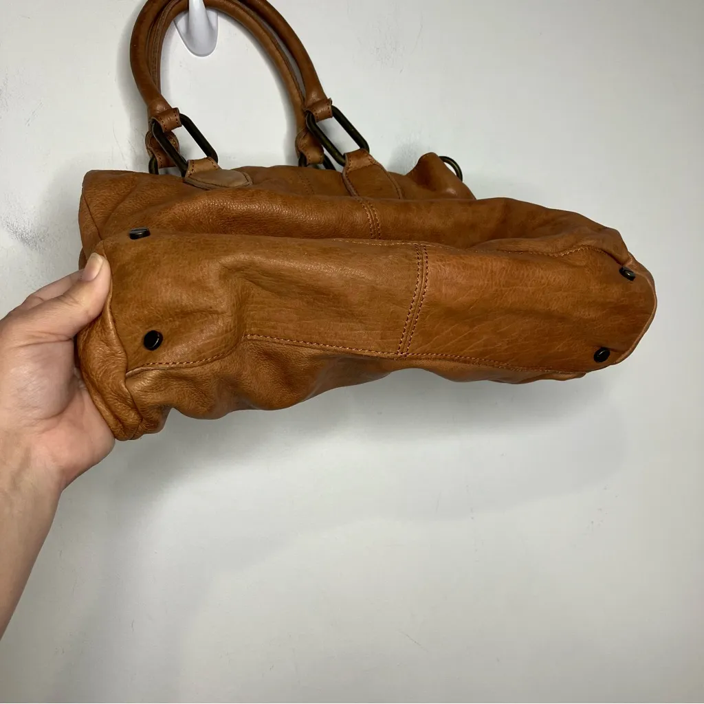 Liebeskind  Berlin handbag cognac‎ leather - Image 6