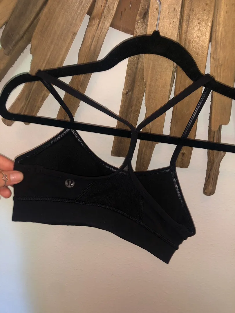 Lululemon Flow-Y Sports Bra - Image 4