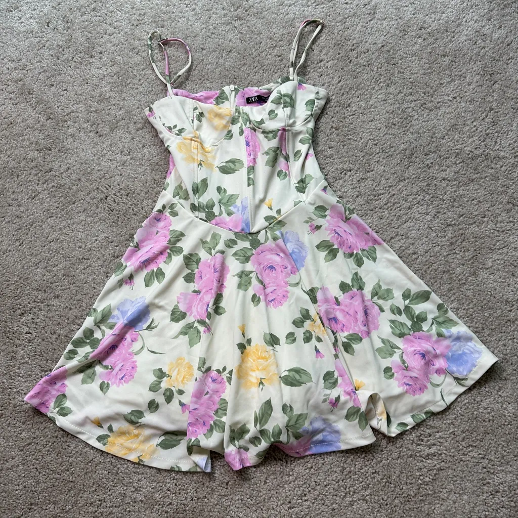 Zara Floral Mini Corset Drop Waist Dress in Cream and Pink - Image 2