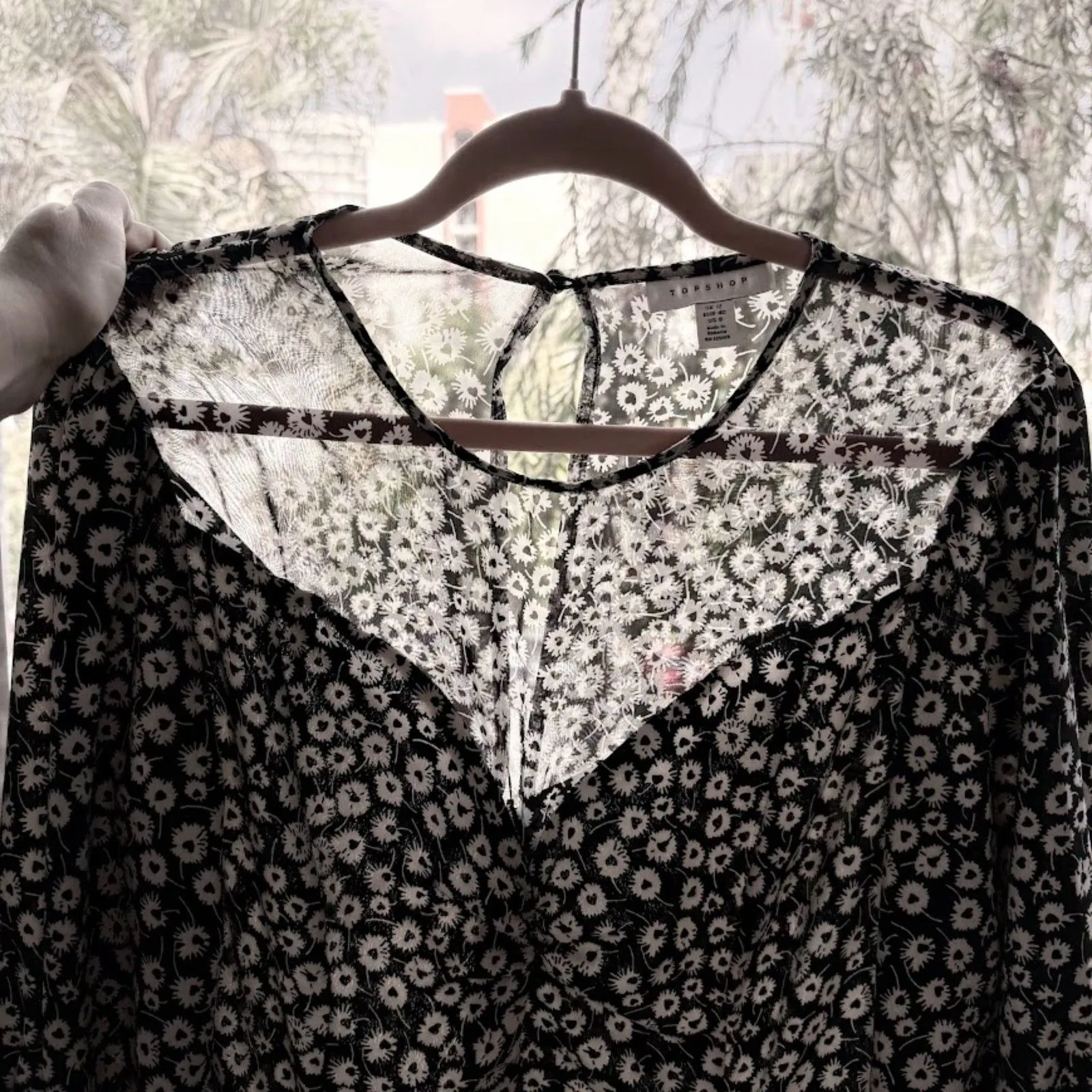 Topshop Puff Sleeve Monochrome Floral Heart Print Fit & Flare Mini Dress Size 8 - Image 8