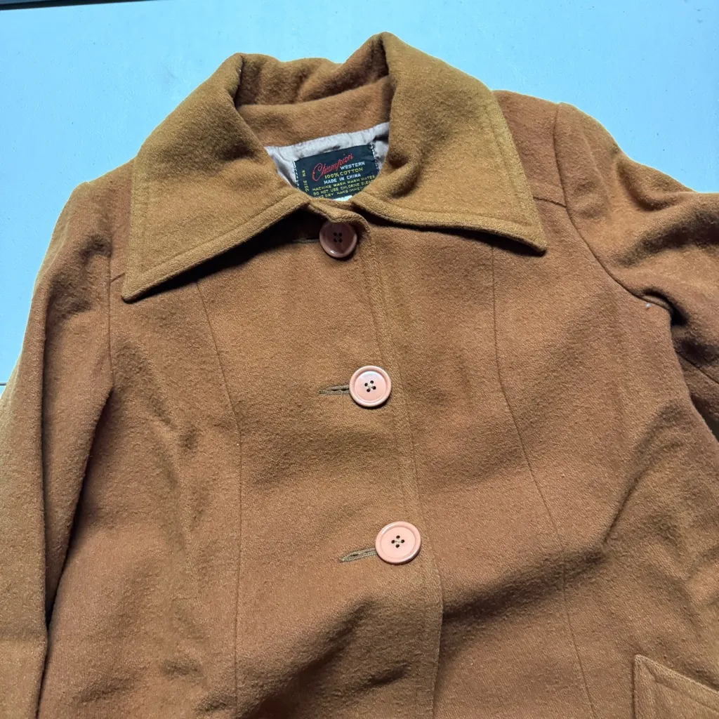 Vintage Camel Heavyweight Long Swing trench coat pockets size medium EUC Brown - Image 5