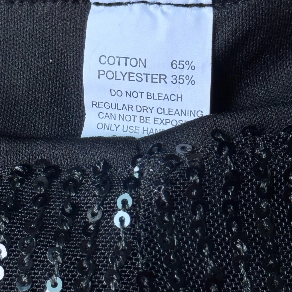 NWOT Black Sequin Shorts Sz Small - Image 3