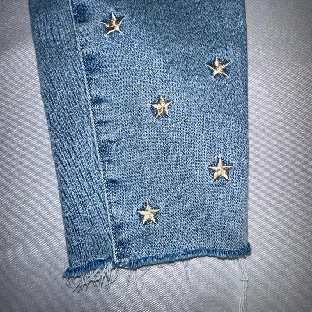 Judy Blue • High Rise 11/30 Stretch Denim Skinny Embroidered Stars Patriotic USA - Image 3