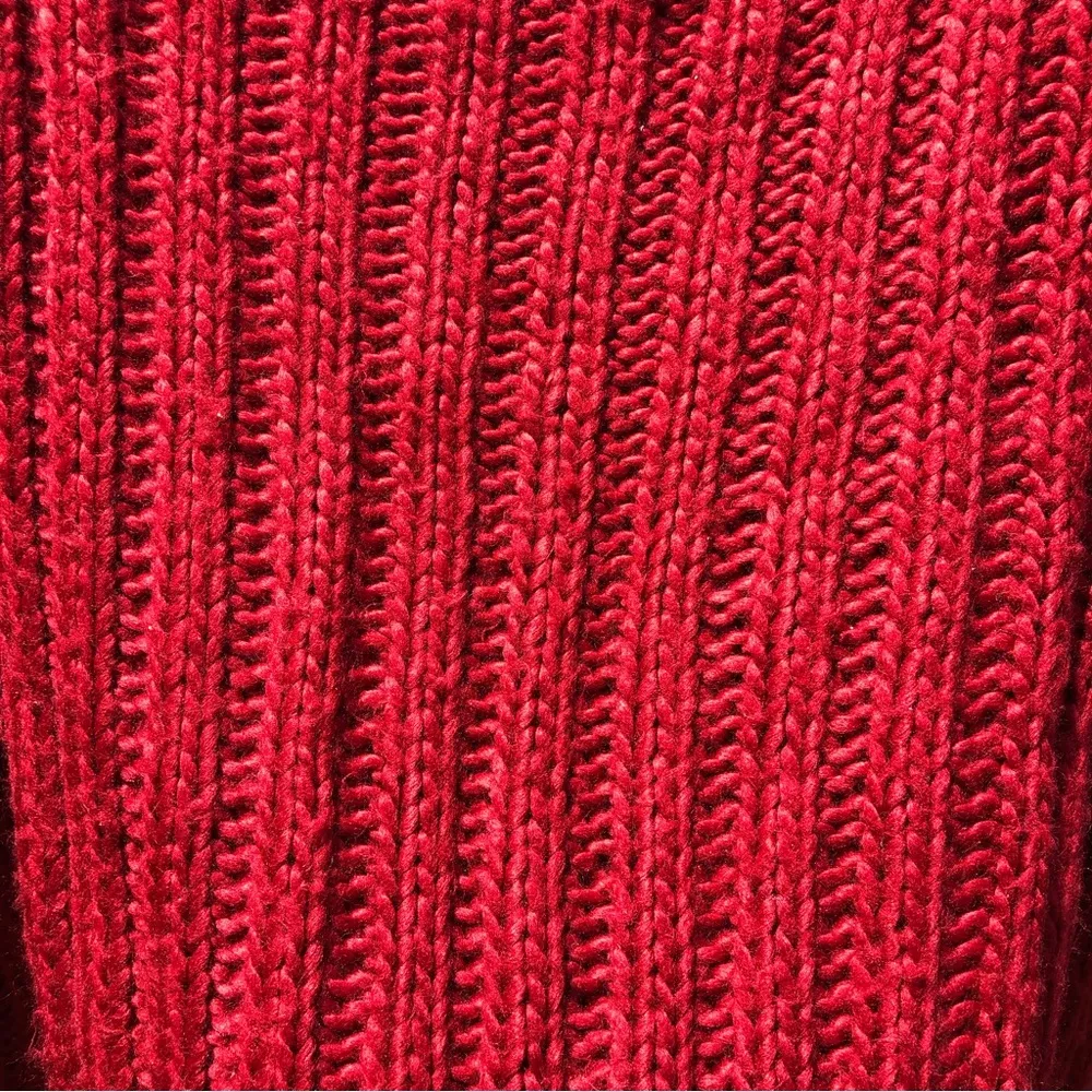 Express Red Handknit Wool Blend Cable Knit sweater M - Image 5