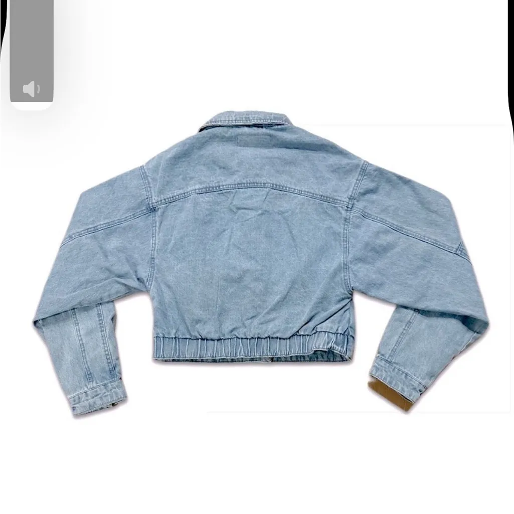 Blank NYC Cropped Relaxed Fit Denim Jacket $148 NWT - Image 5