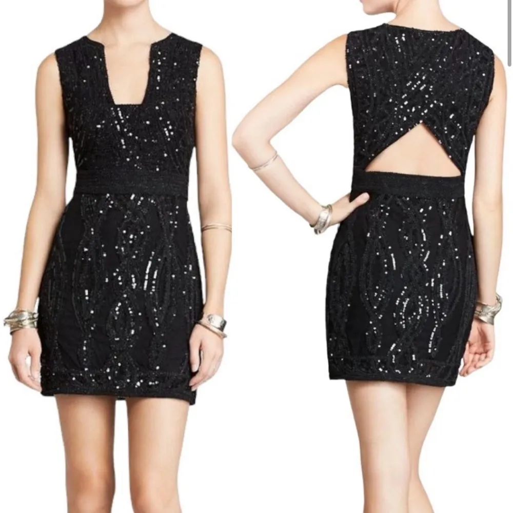Free people sequined open back mini dress. Size 10 - Image 3