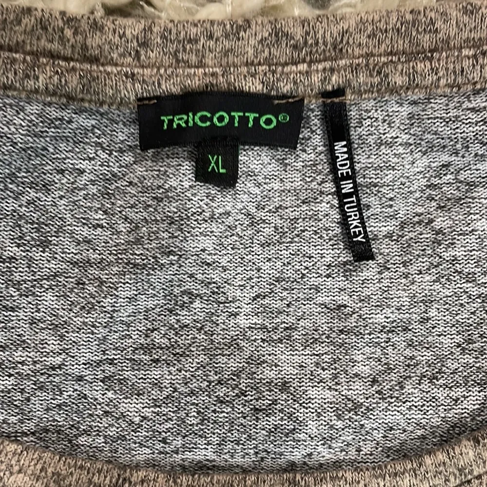 Sand and grey heather VOGUE sequin V lightweight long sleeve sweater sweatshirt Brown Size XL - Image 5