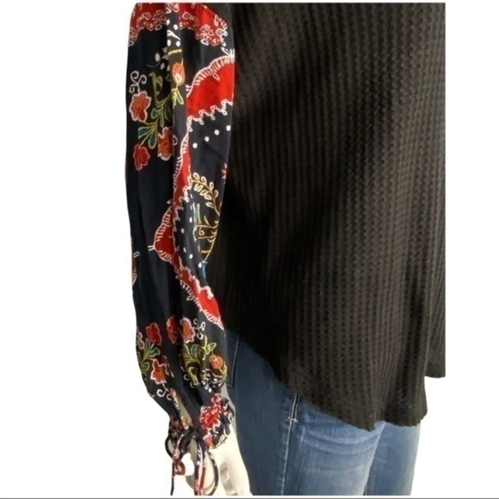 In Loom  Black Thermal Waffle Knit Top Boho Patchwork Print Balloon Sleeves M - Image 3