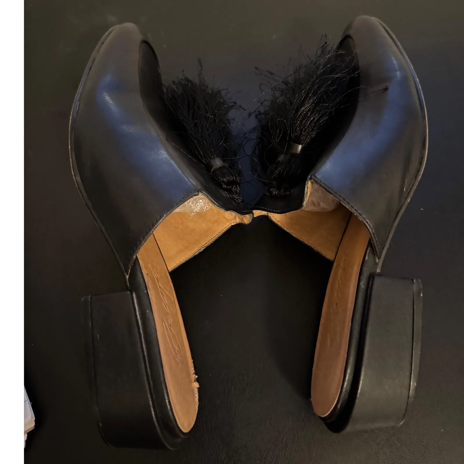 Anthropologie Bettye Muller Womens Black Leather SlipOn Tassle Mules sz 6 Preppy - Image 9