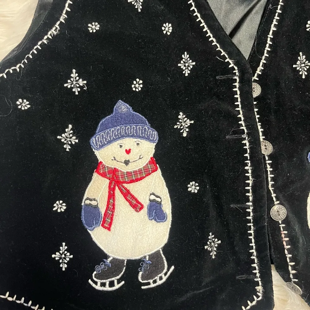 TanTrums Womens Vest Winter Snowman Snowflake Snow Embroidered Size L Black Size L - Image 2