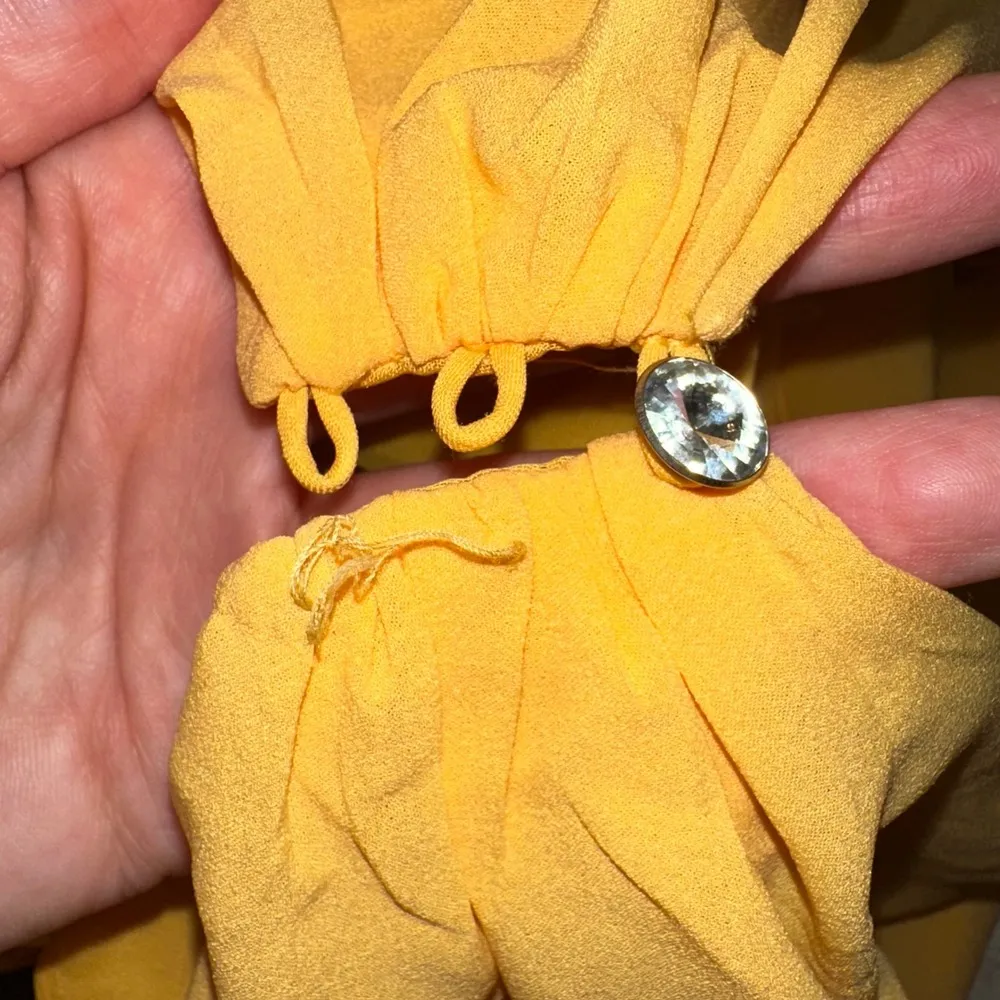 Alice + Olivia One Shoulder Dress Ruffle Party Cocktail Yellow Size S see photos - Image 5