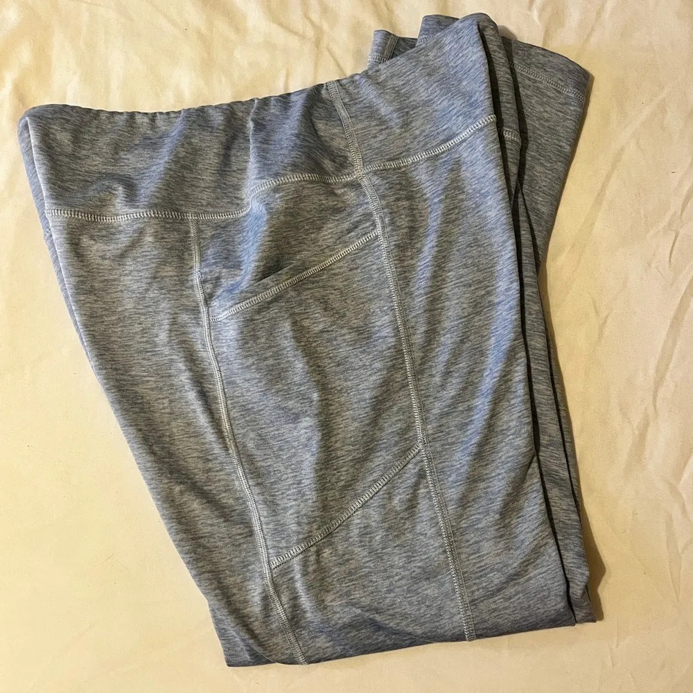 Blue VV Leggings - Image 2