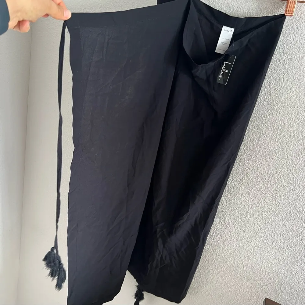 NWT Lulu's Black Tassel Wrap Cover Up 100% Viscose OS - Image 5