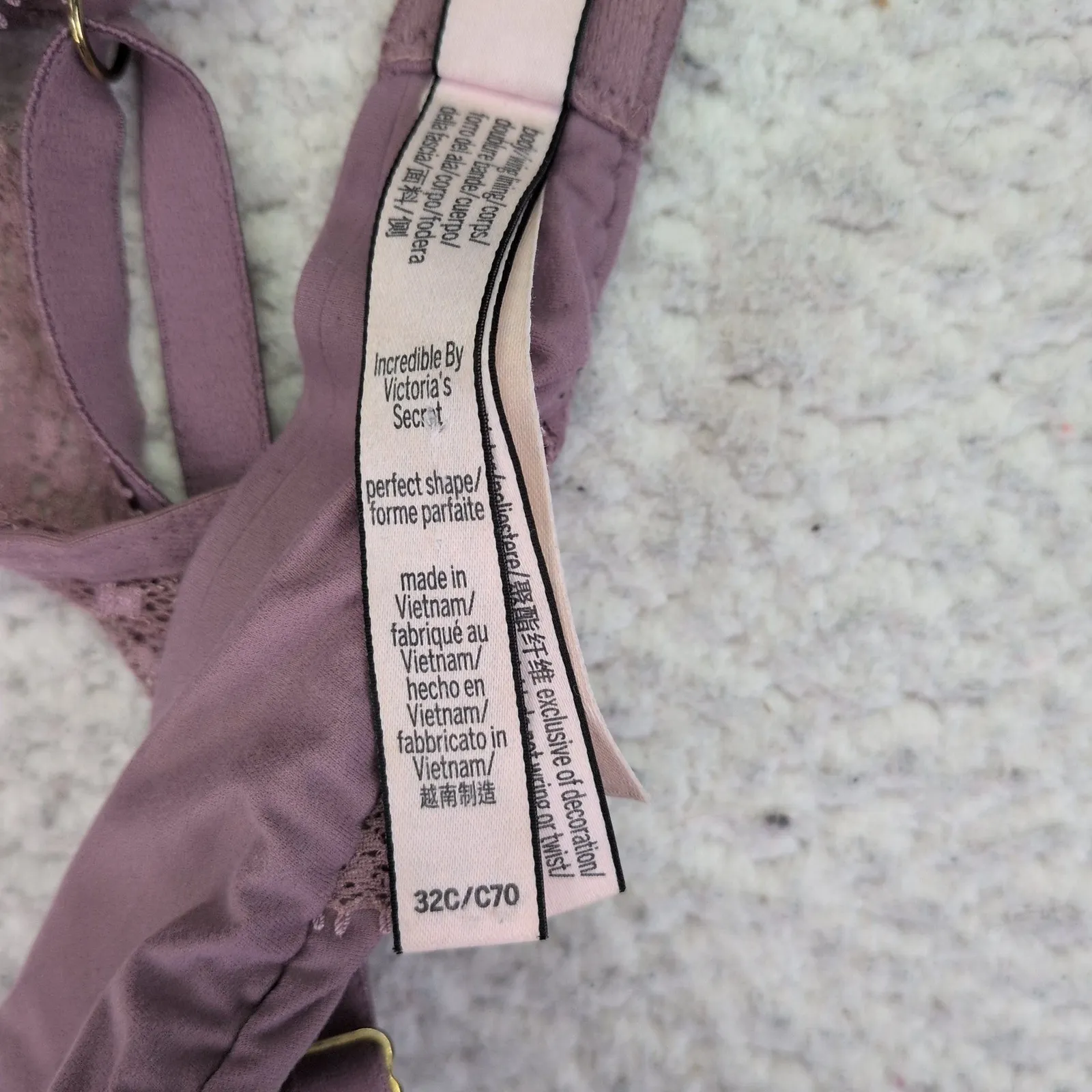 Victorias Secret Incredible Perfect Shape Bra 32C Purple‎ Lace Accents - Image 3