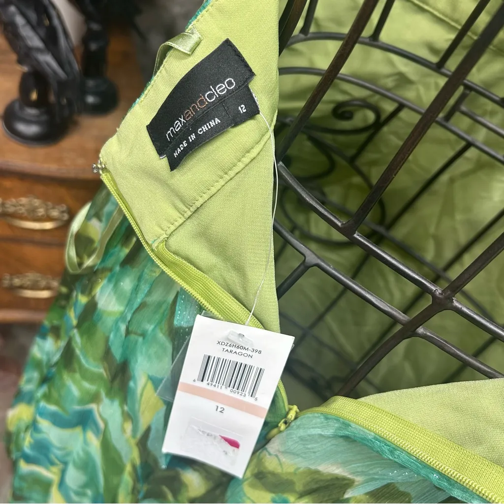 VNT NWT Y2K Max And Cleo Silk Beaded Vibrant Floral Print Halter Dress: Size 12 - Image 6