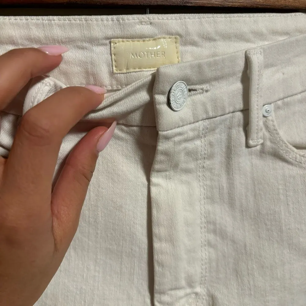 Mother High Waisted Looker Ankle Fray Jeans in Stayin’ Alive White - Image 5