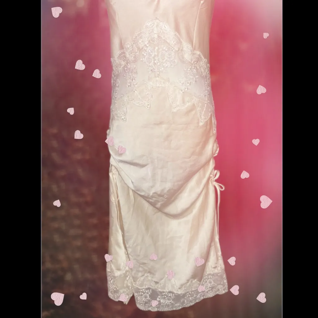 NWT WINGFREE Ivory Satin Midi
Slip Dress with Lace & Ruched Detail
XS/S - Image 6