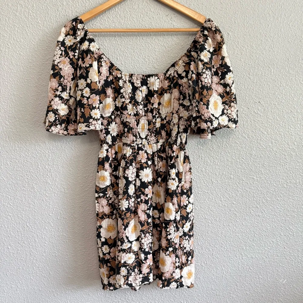 Abercrombie & Fitch Angel Sleeve Smocked Waist‎ Mini Dress Size Small NWT - Image 6