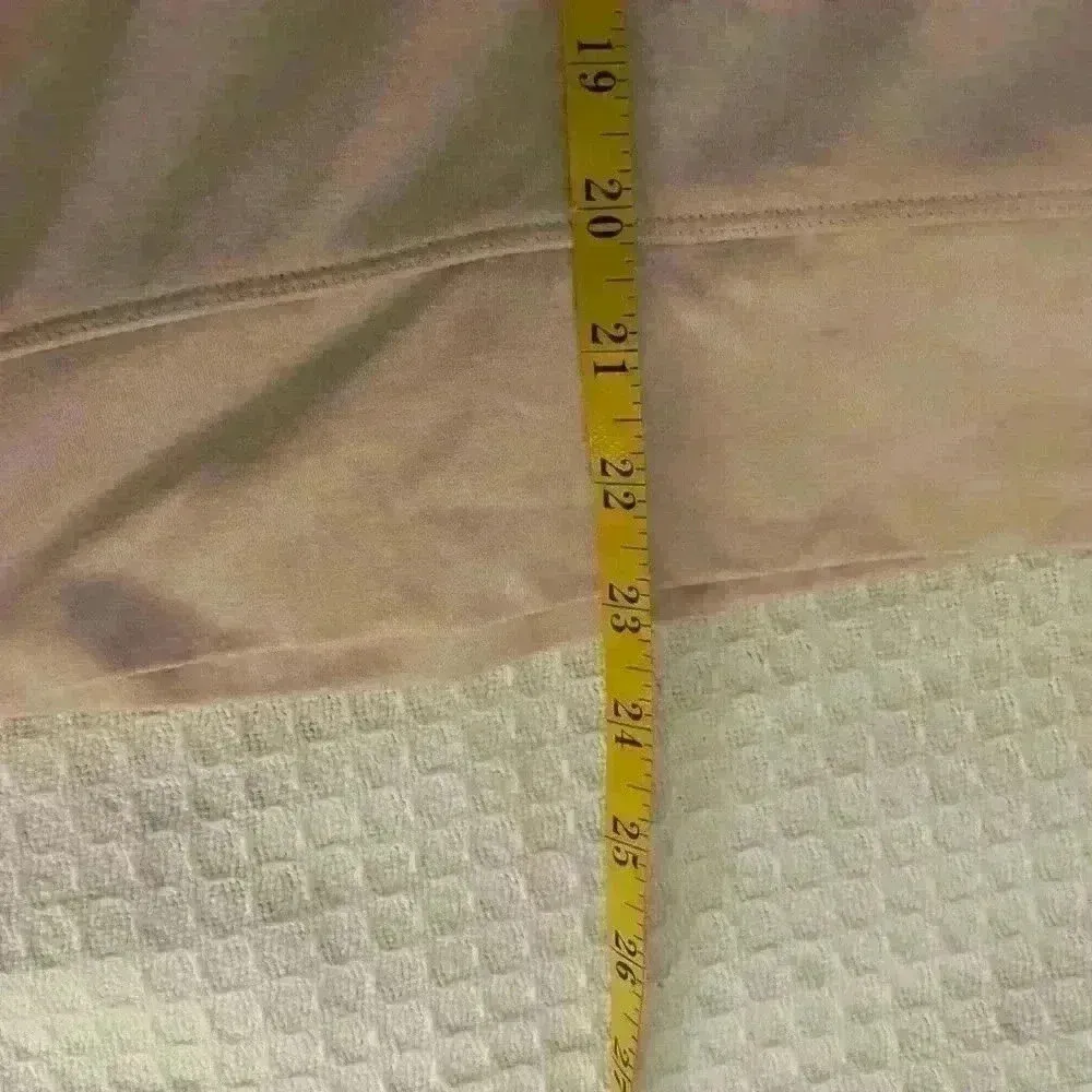 Apana Yoga Cowl Neck Long Sleeved Active Top w/ Thumb Holes Size Medium Pink - Image 9