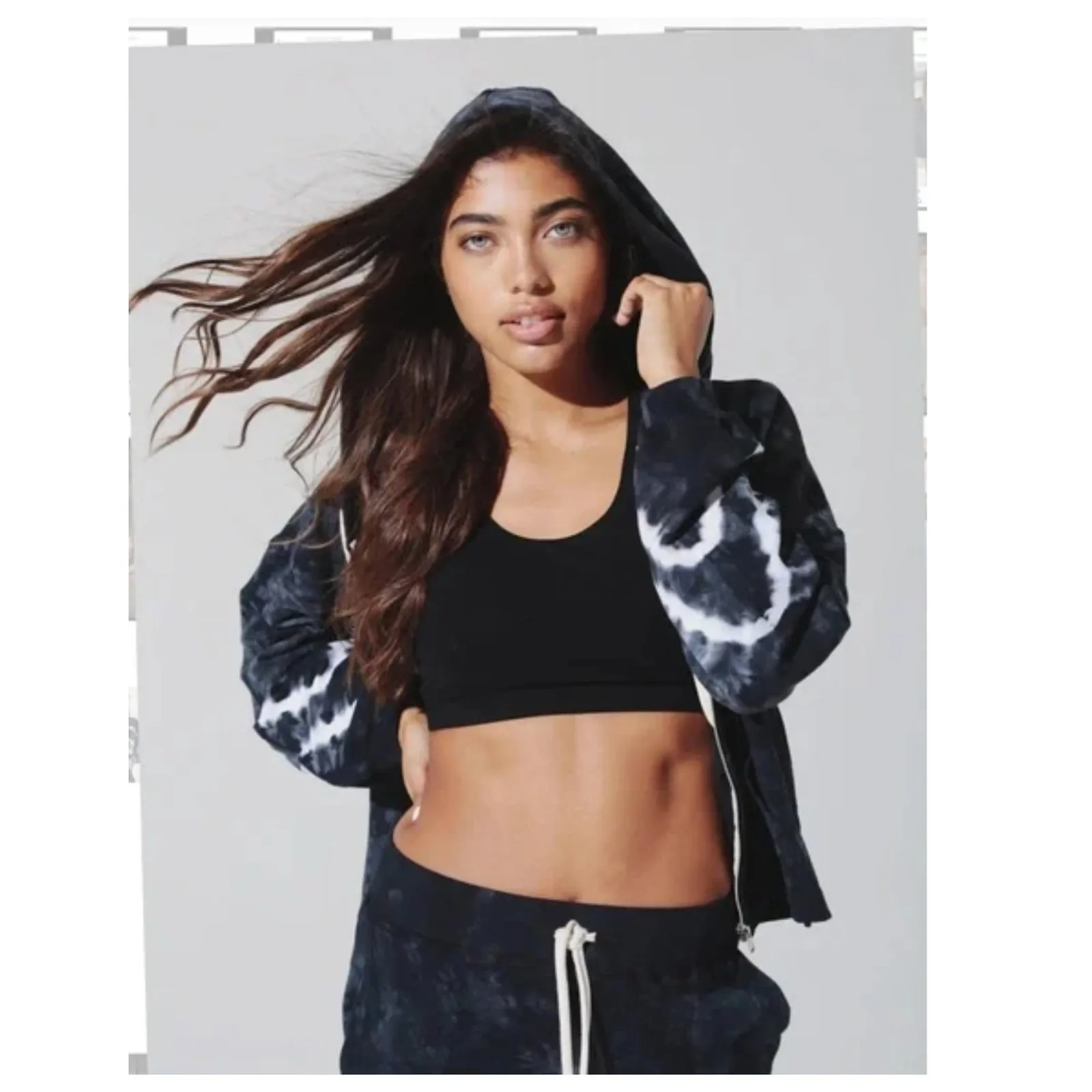 ELECTRIC & ROSE Westside Zip Hoodie Size Small Black - Image 2