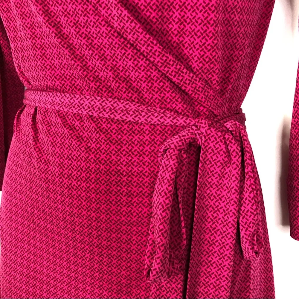 Forever 21 Hot Pink Notch Printed Long Sleeve Wrap Dress S - Image 4