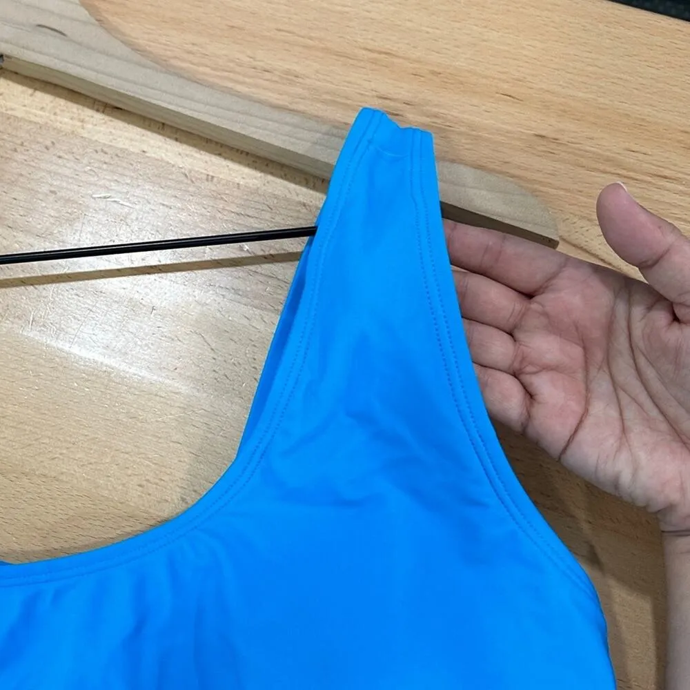 Halara  Solid U Neck Bikini Top Swimsuit Sporty Blue NWT XL - Image 6