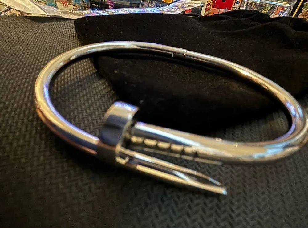 Nail bangle bracelet - Image 2