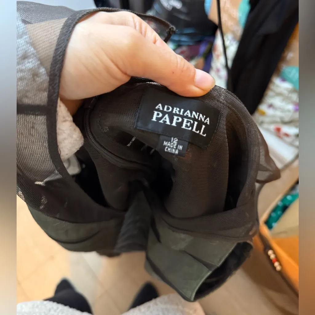 Adrianna Papell Silver Iridescent V-Neck Whimsigoth Flowy Cocktail Dress - Image 3