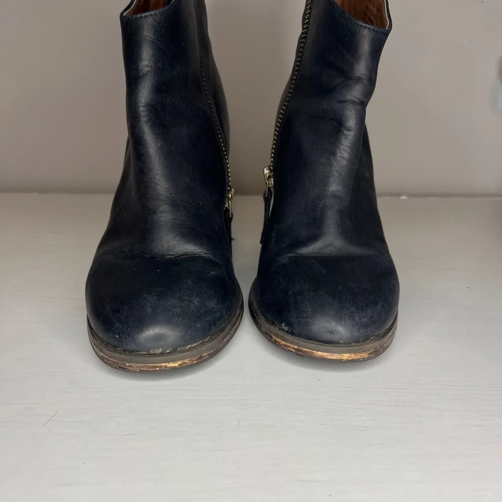 BP Lance Black Leather Zipper and Block Heel Ankle Boots - Image 14