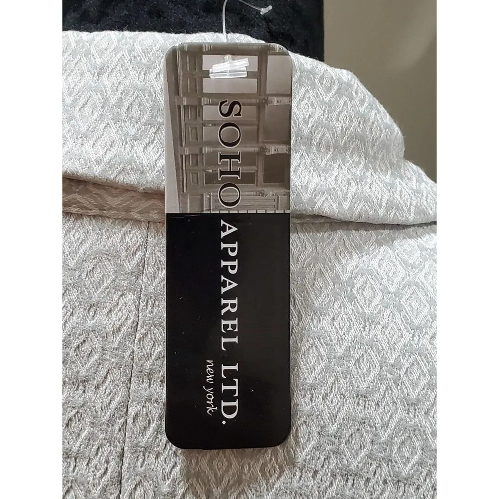 Soho Apparel Light Green Rayon Single Breasted Long Sleeve jacket Blazer Size 2X - Image 7