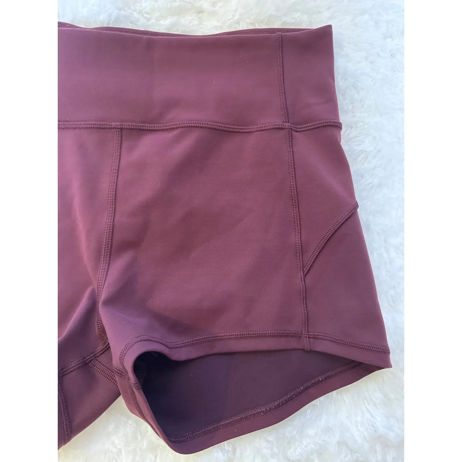 Lululemon In Movement Short *Everlux 2.5" Everlux Arctic Plum 10 Purple - Image 6