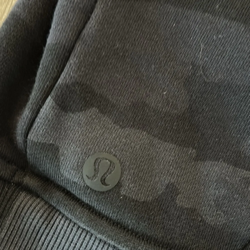 Lululemon Black Camouflage Hoodie - Image 4