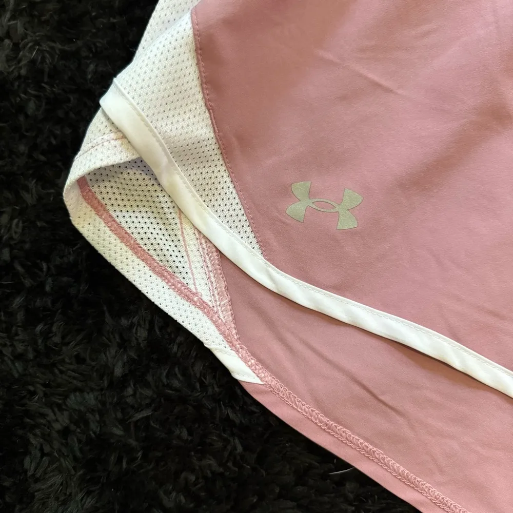 Under Armour Pink Athletic Shorts Lightweight Moisture-Wicking - Image 2