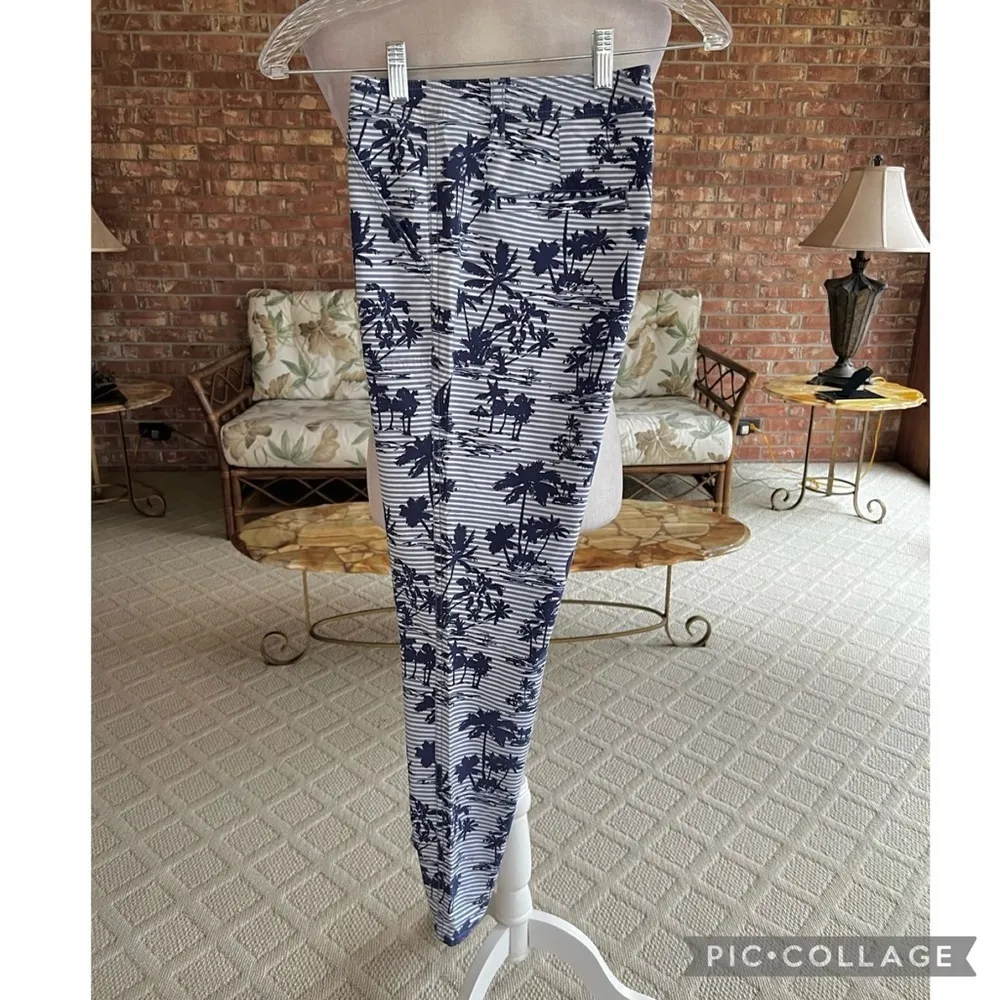 Vineyard Vines Island Scene Pants Ankle Skinny 6 Blue Tropical Skinny Striped - Image 10