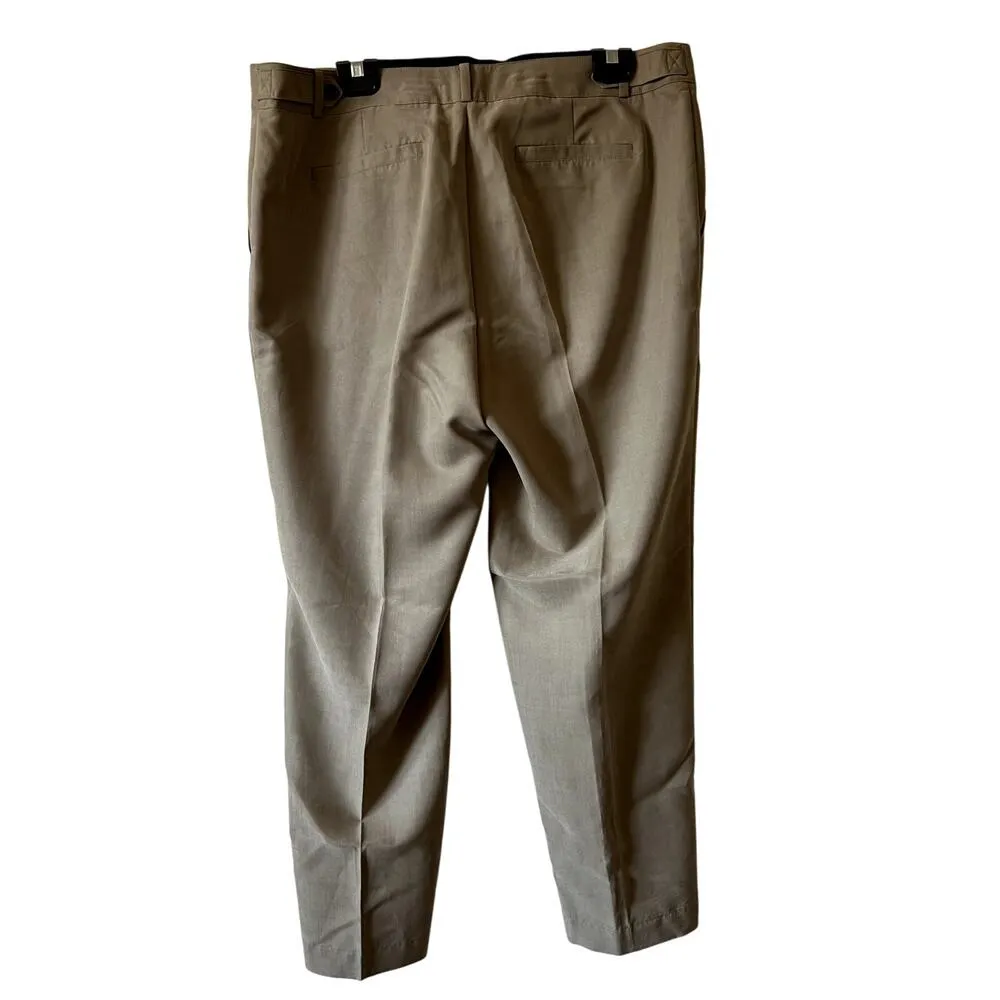 Banana Republic  beige pants size 14 DR - Image 2