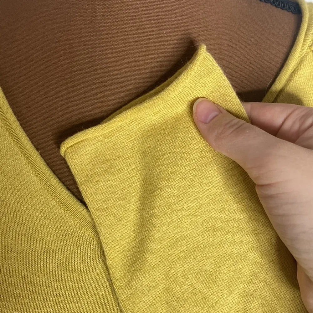 Cabi v-neck braided trim roll edge rib hem cotton angora sweater in citron sz S - Image 9