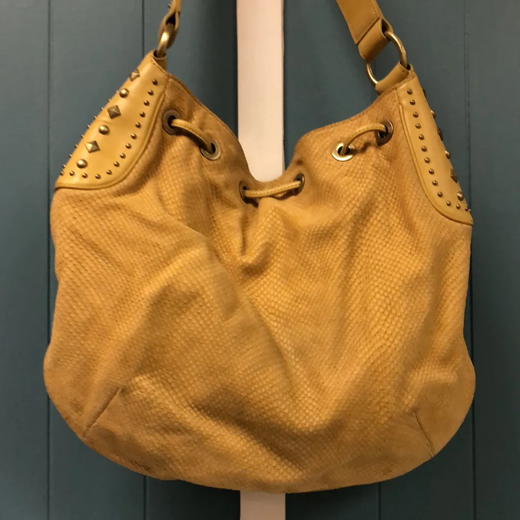 Donald J. Pliner studded leather mustard yellow shoulder bag purse 14” x‎ 14” - Image 3