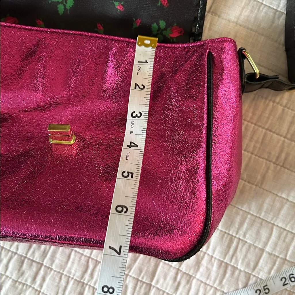 Betsey Johnson Hotline Retro Phone Crossbody bag in metallic fuchsia OS - Image 7
