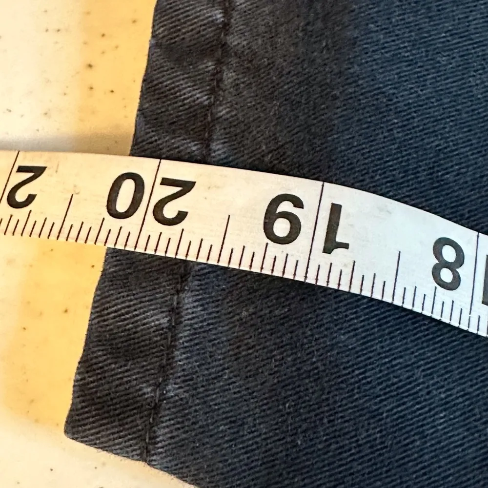 Women’s vintage Capri Jeans by Crazy Horse a  Company Size 12 - Image 10