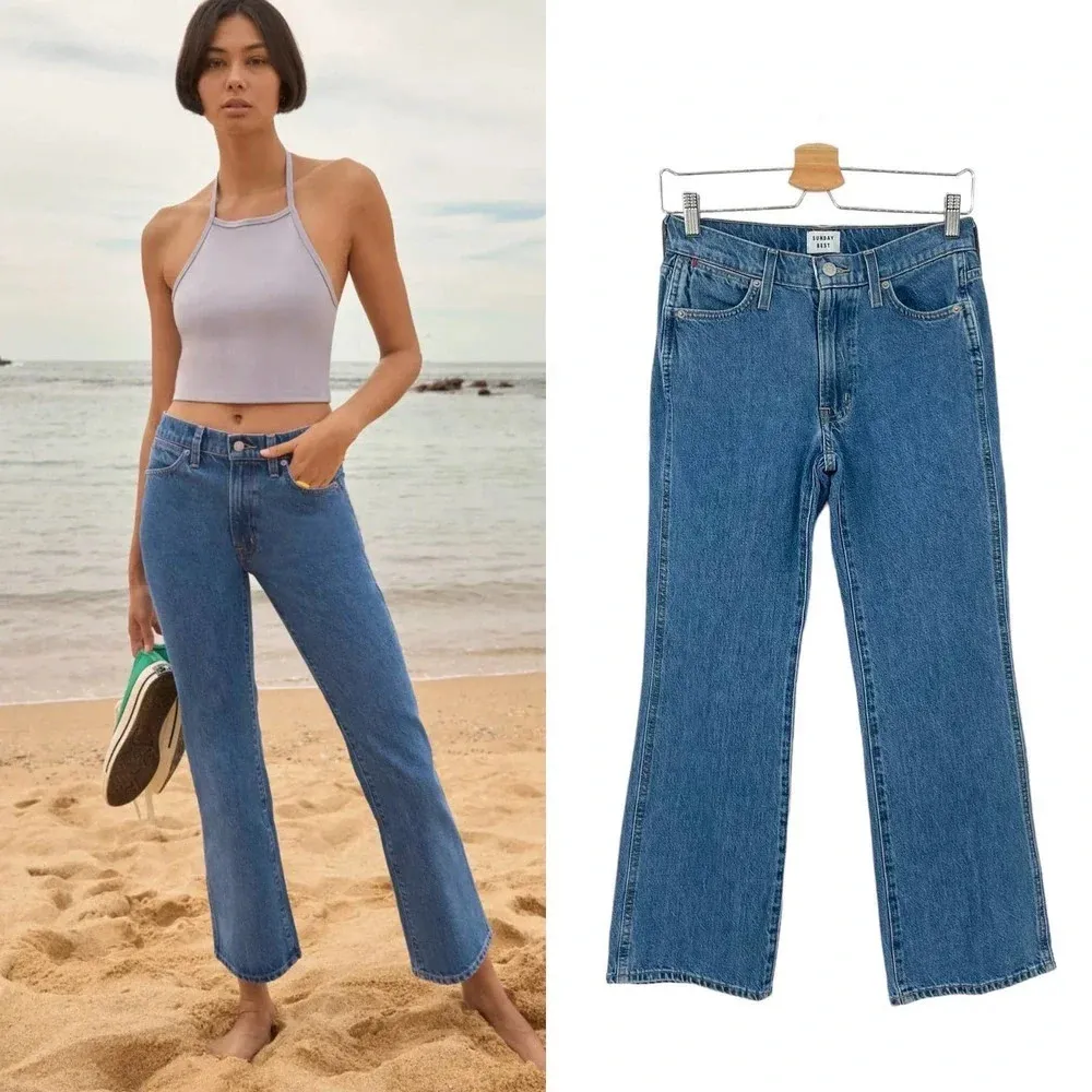 Aritzia Sunday Best Zinger Jeans Mid Rise‎ Flare 90s Medium Wash Blue Size 25 - Image 2