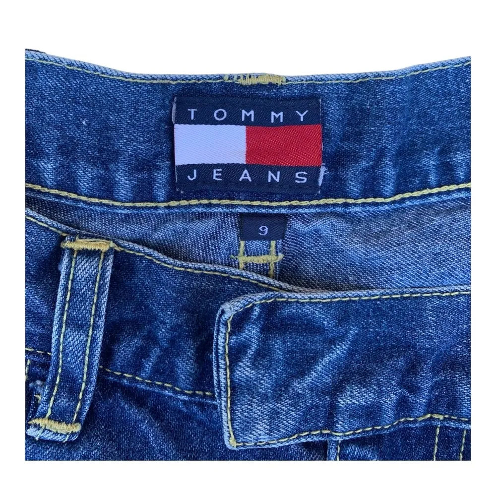 Tommy Jeans Hilfiger Vintage 90s Y2K High Rise Denim Shorts Logo Patch 9 Juniors - Image 4