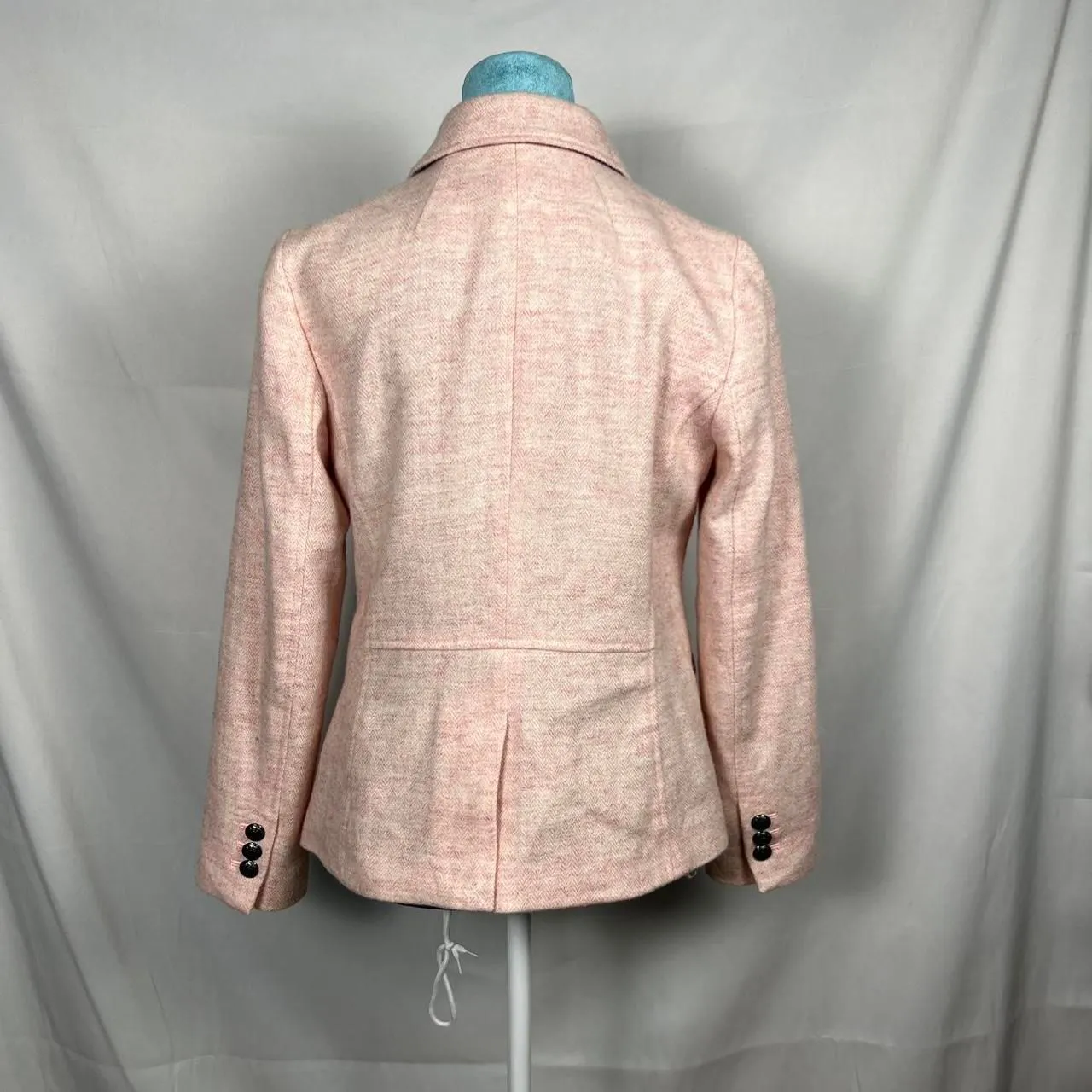 Chic Talbots Pink Tweed Wool Blend Blazer Size 4 barbiecore work wear preppy - Image 4