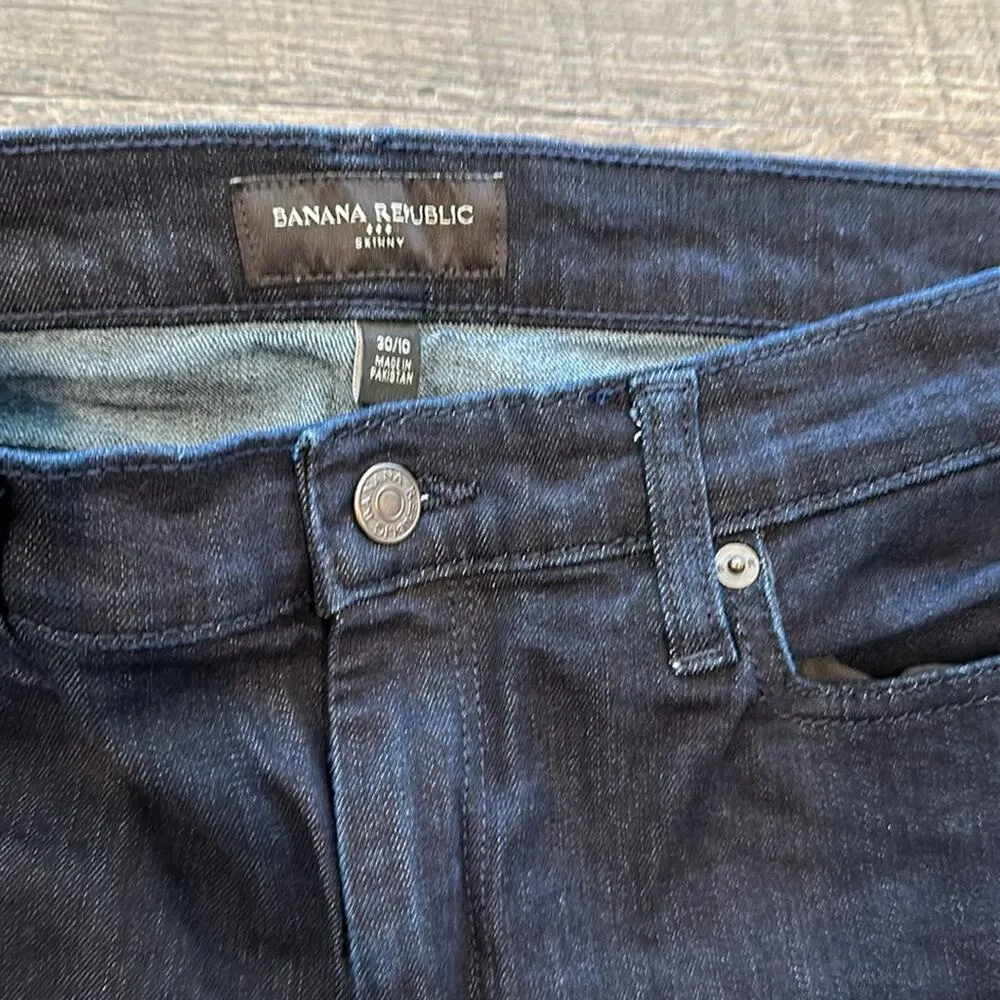 Banana Republic 30/10 Super Dark Wash Skinny Jeans NWOT - Image 3