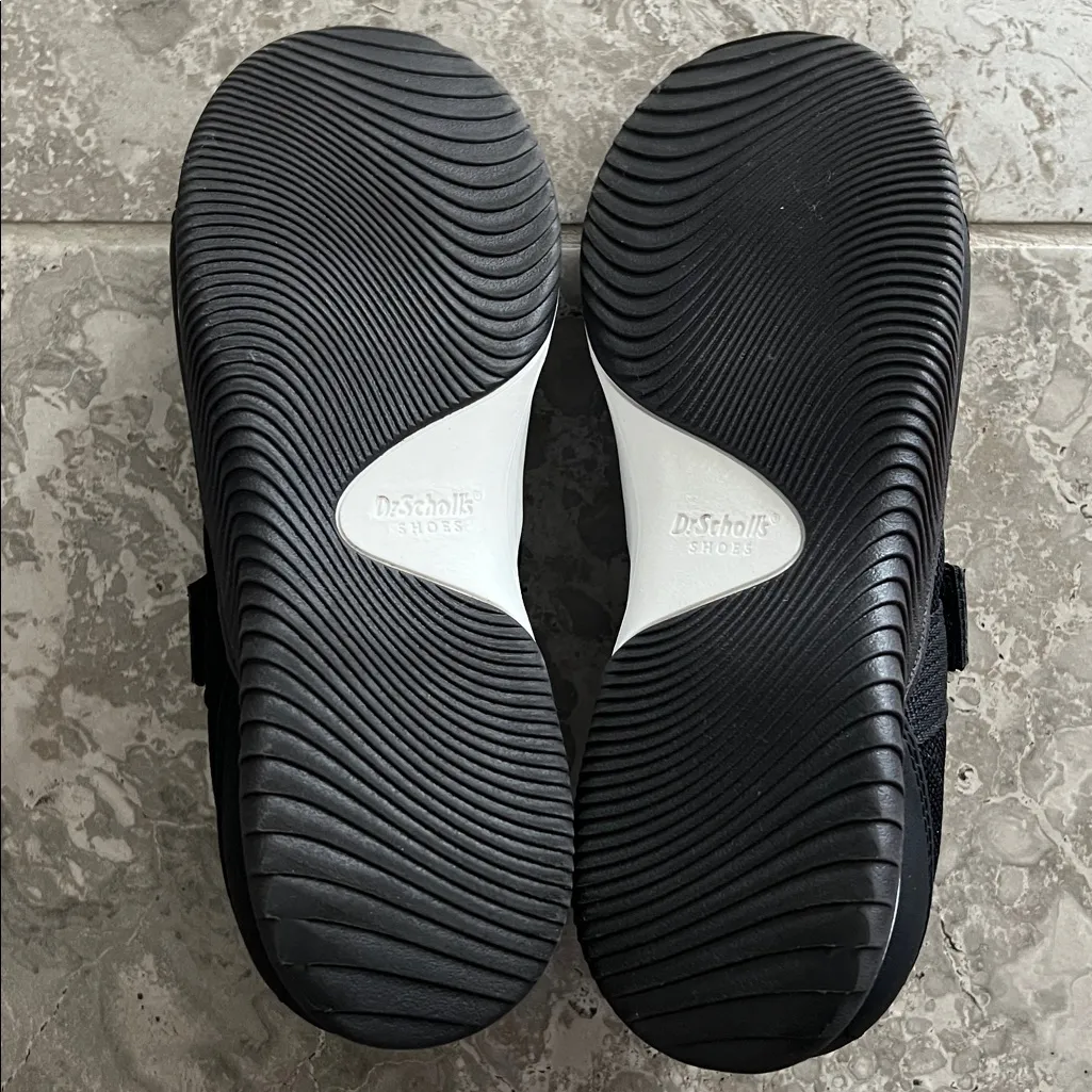 Dr. Scholl's Goodie Mary Jane Sneakers in Black Knit Fabric/Faux Leather, Size 6 - Image 7