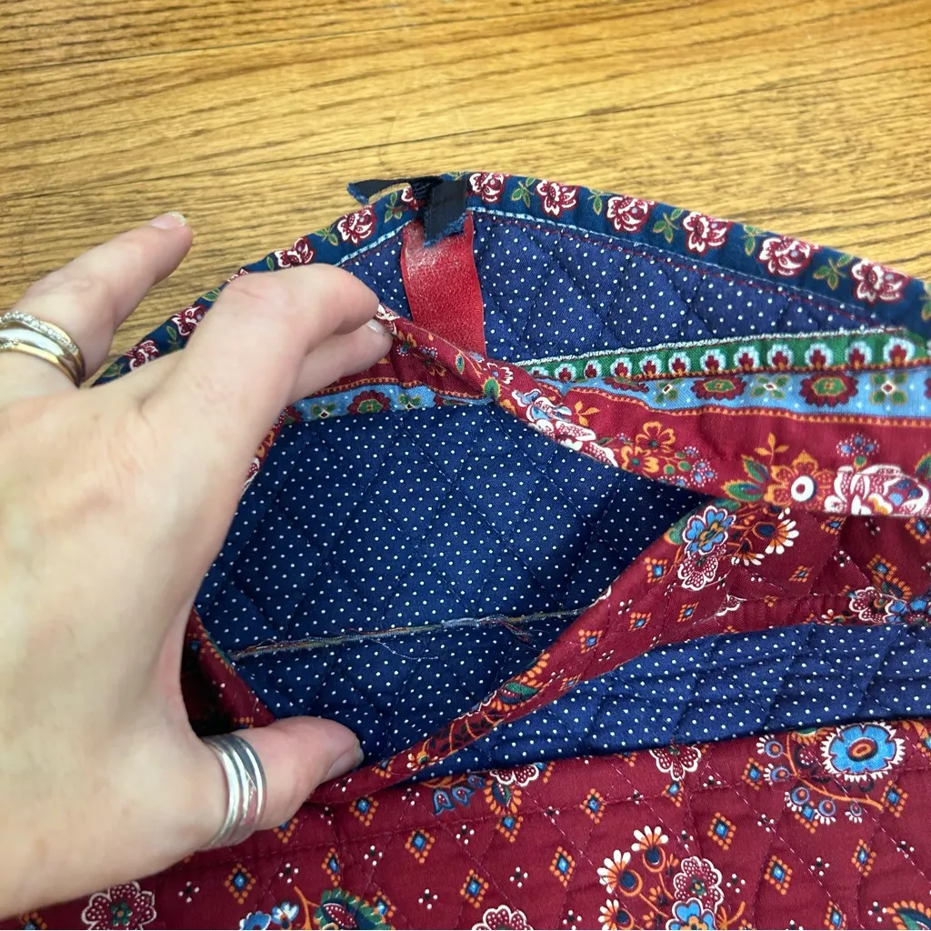 VTG Vera Bradley Red Blue Paisley Floral Providencial Foldable Cosmetic Bag - Image 11