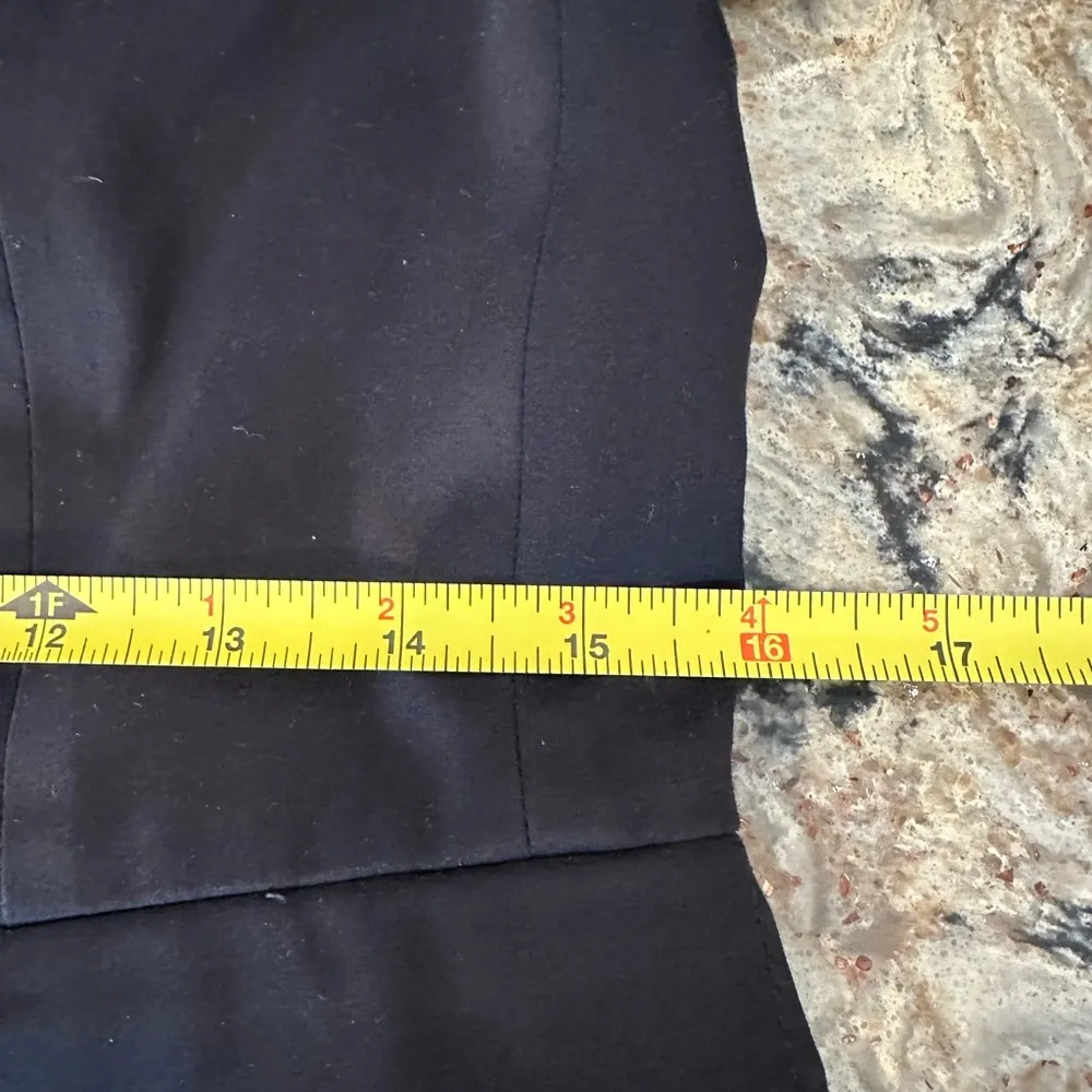 Talbots Petite Classic Black Blazer 3 button Size 4P - Image 7