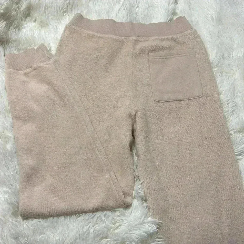 UGG Sofiana Mixed Jogger - Image 5