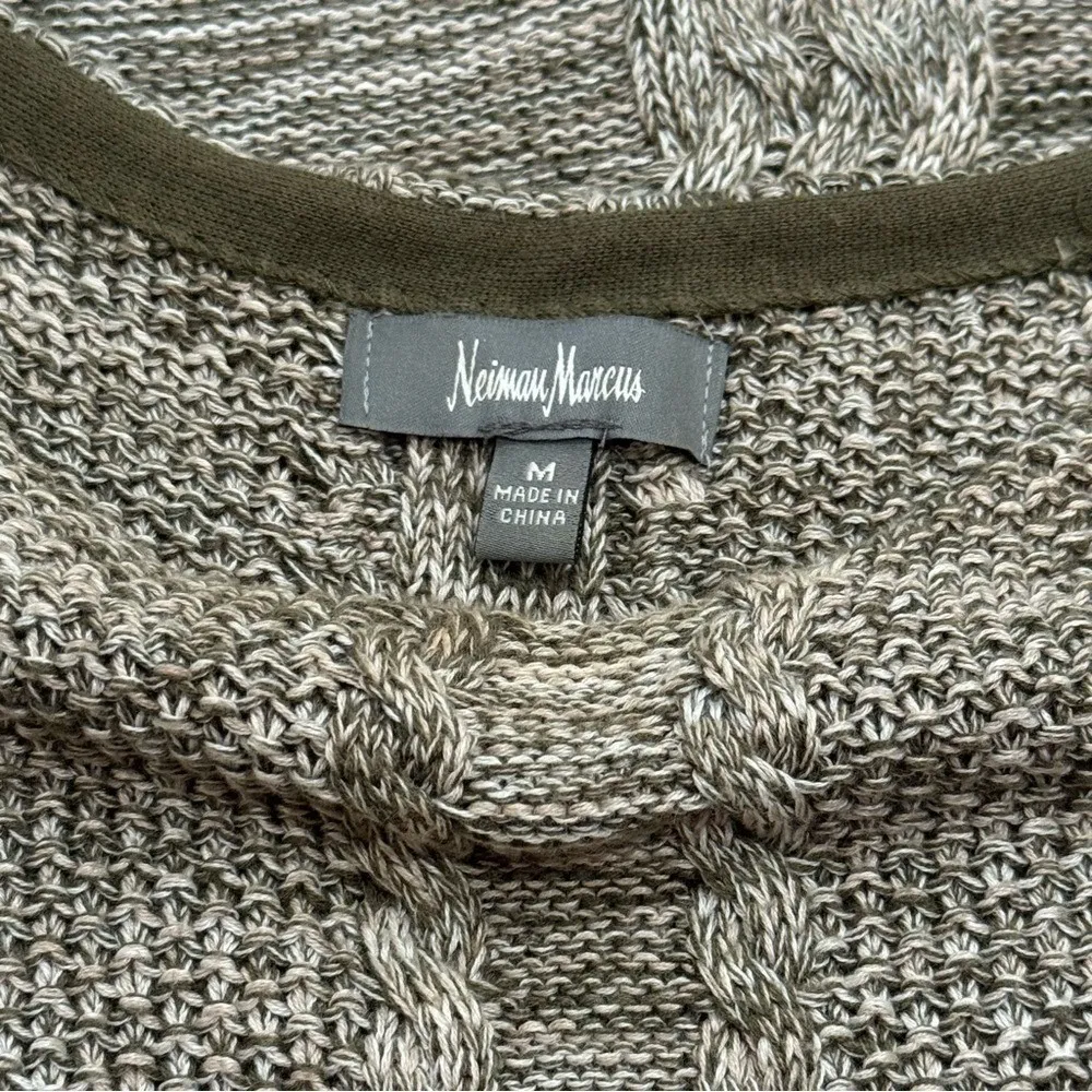 Neiman Marcus Green Ivory Tight Knit Long Sleeve Chucky Pleated Sweater Size M - Image 7